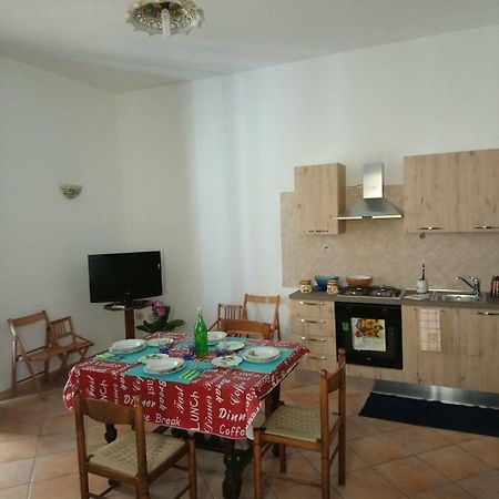 Apartment Of Kite And Wine Бирги Веки Екстериор снимка